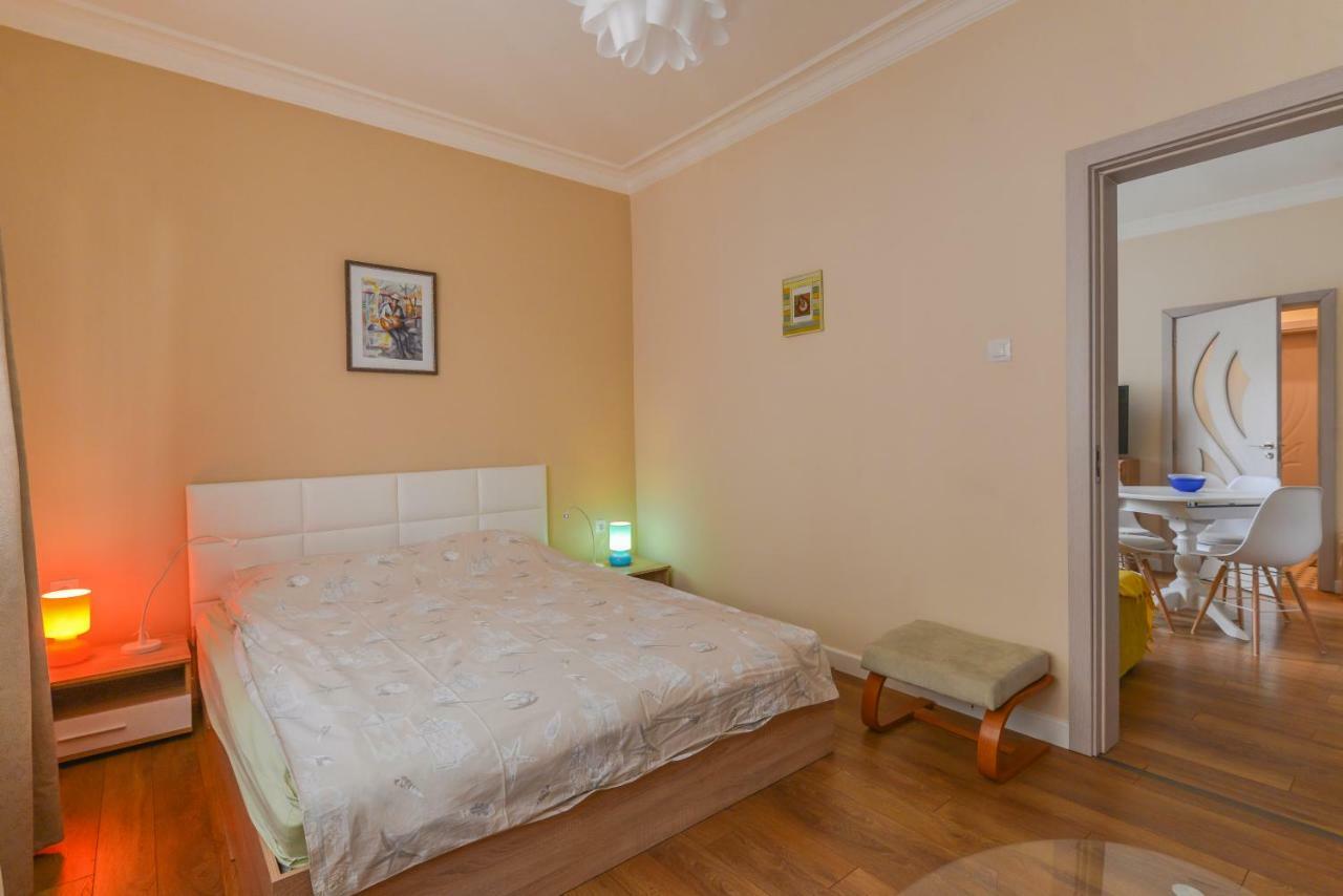 Welcoming One Bedroom On Vasil Levski Boulevard By Flat Mаnager Sofia Exterior photo