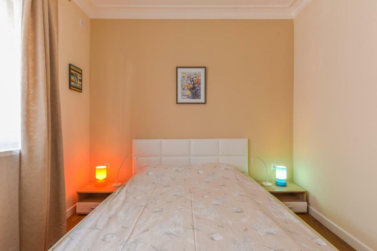 Welcoming One Bedroom On Vasil Levski Boulevard By Flat Mаnager Sofia Exterior photo